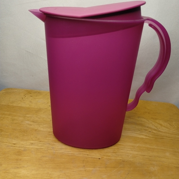 New Pink Tupperware Impressions 2.1L Fridge Door Pitcher - Picture 3 of 4